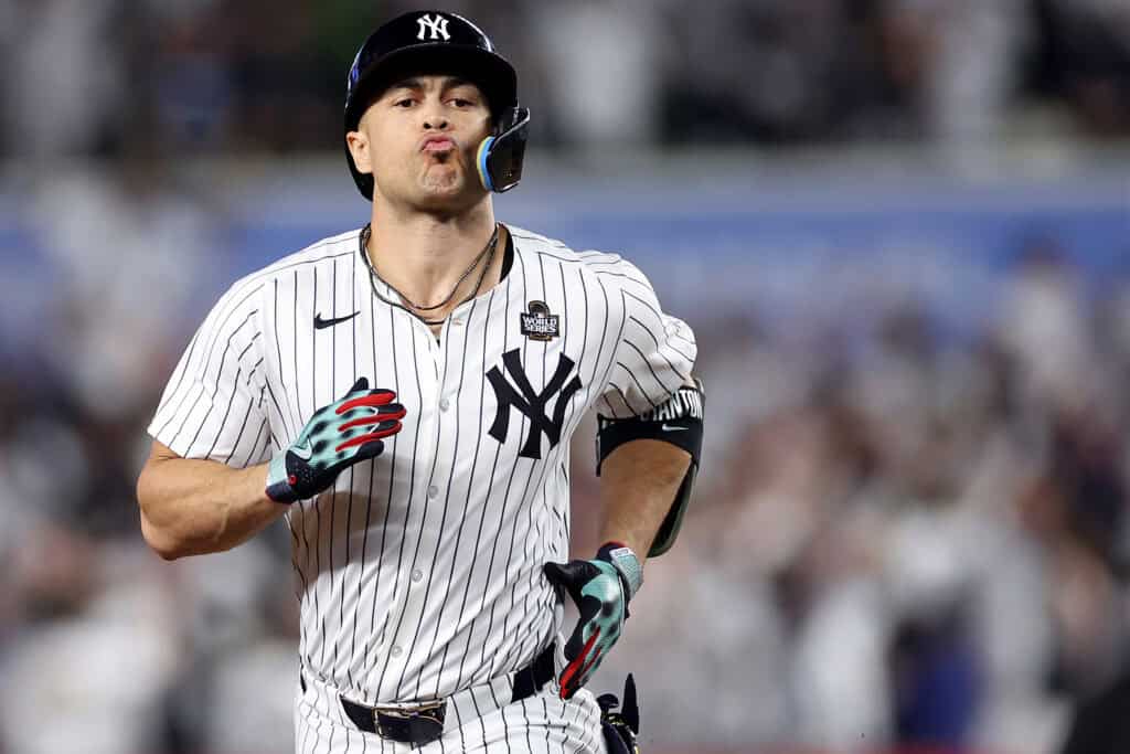 Giancarlo Stanton Is Dealing With Concerning Injury